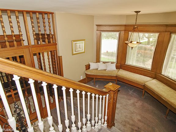 2nd image of 138 Clinton Ave #2
