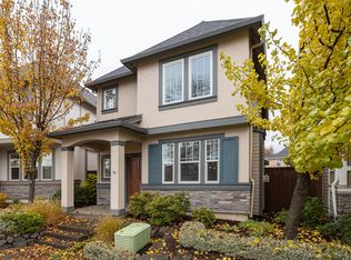 28893 SW Costa Cir W, Wilsonville, OR 97070