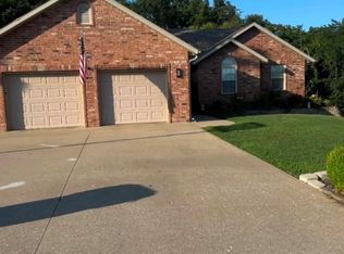 241 NW 66th Rd, Clinton, MO 64735