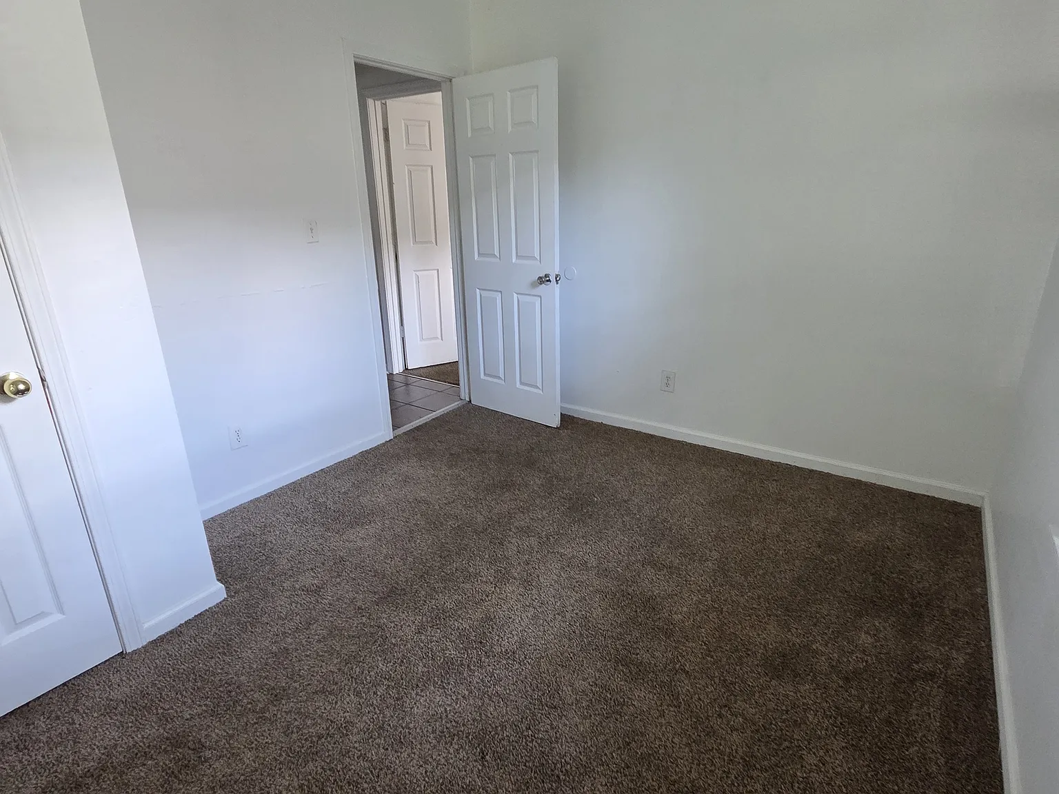 410 South College Drive - 1 — Photo 3