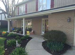 26W210 Durfee Rd, Wheaton, IL 60189