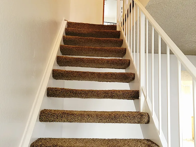 1136 Neal Dow Ave — Photo 10