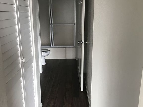 3rd image of 7990 Lemon Cir APT 5