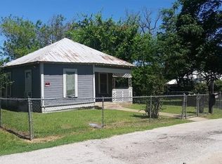 716 Hawthorne St, Bastrop, TX 78602