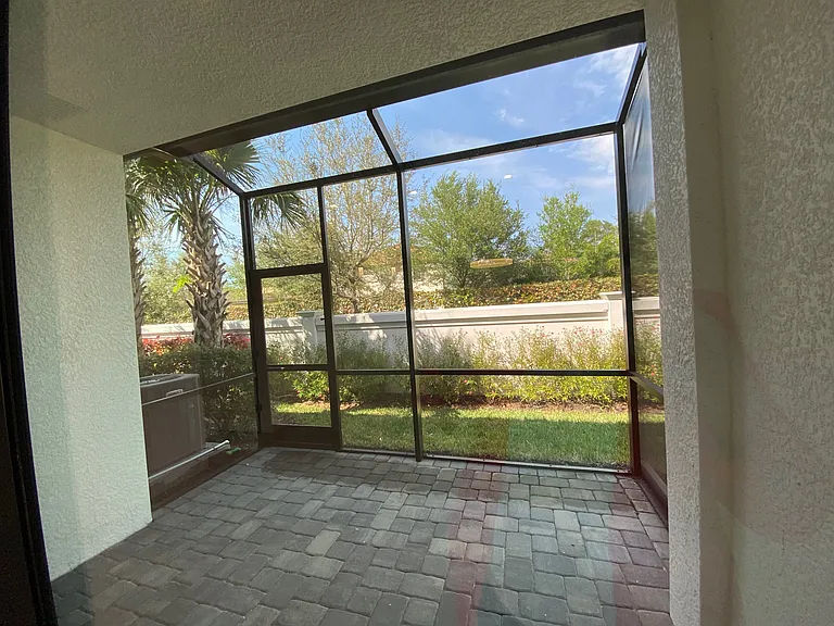 7530 Rockefeller Dr — Photo 2
