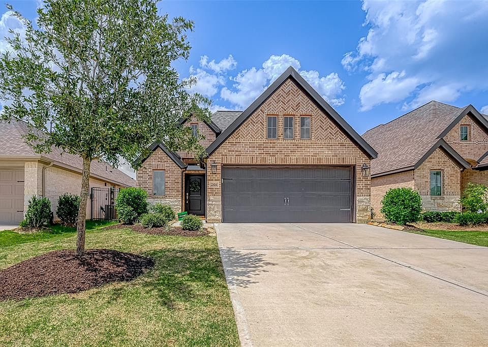1st image of 2414 Alder Wood Ln