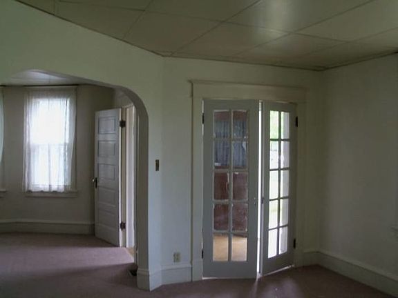 2nd image of 2808 W Boone Ave #1