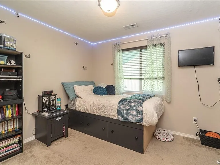 512 S Trillium Way — Photo 13