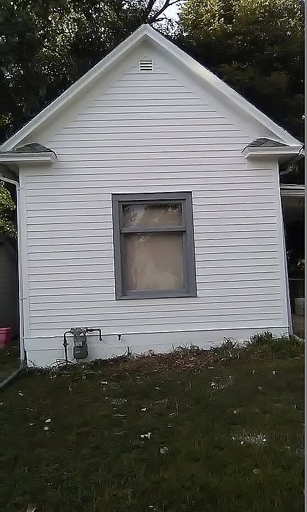 1st image of 2707 7th St