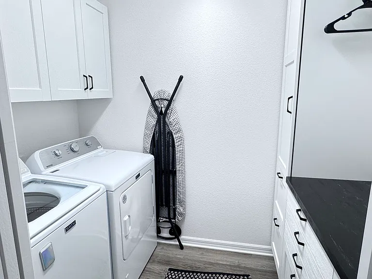 1203 Cadiz Ter — Photo 15