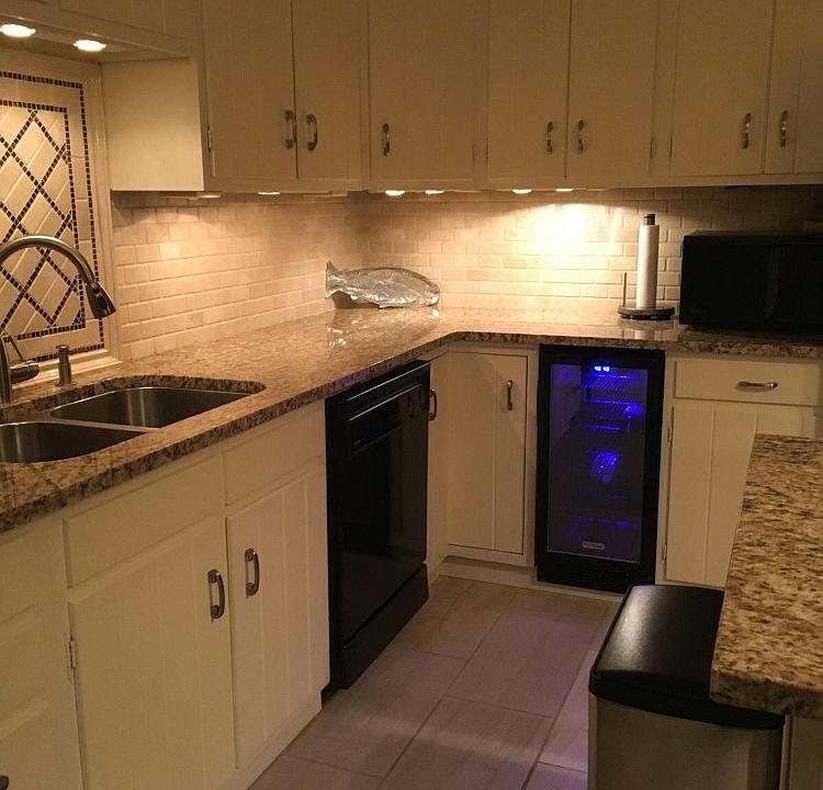 1st image of 4005 Cedar Ct