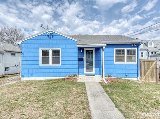 20 George Avenue, Groton, CT 06340