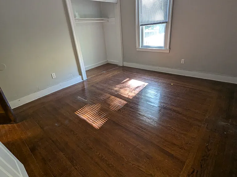 1226 Whalley Ave #22 — Photo 5
