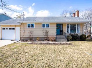 45 Canary Cres, Halifax, NS B3M1R2