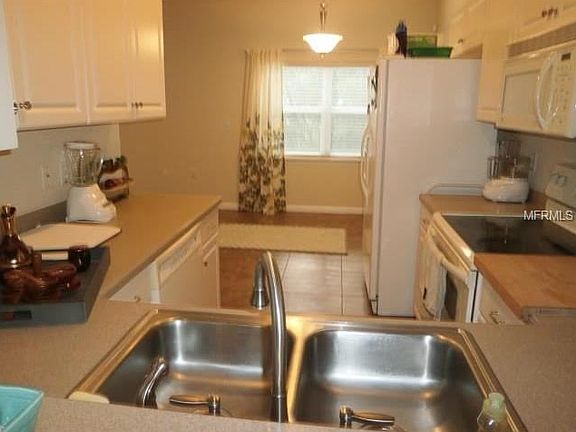 5th image of 16314 Newbury Palms Ct