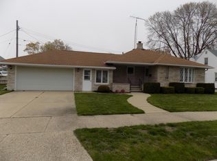2532 Buchanan Rd, Kenosha, WI 53143