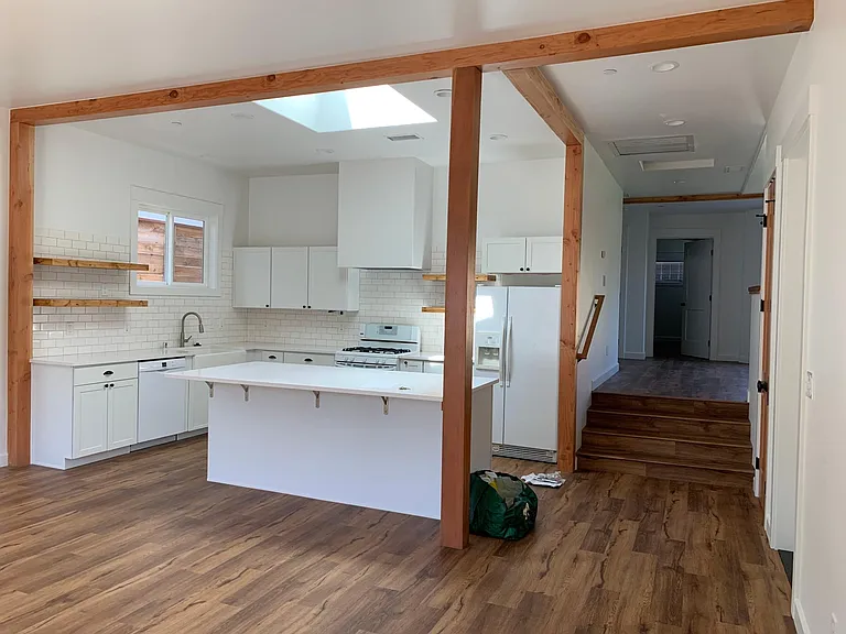 2892 Rockview Pl — Photo 2