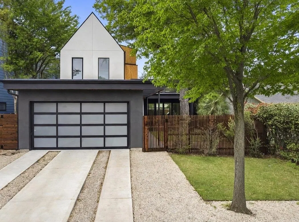 4 bed, 5.5 bath, 3254 sqft, $13,500 — Photo 1