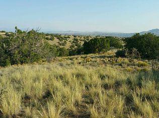 220 Old Windmill Rd, Cerrillos, NM 87010