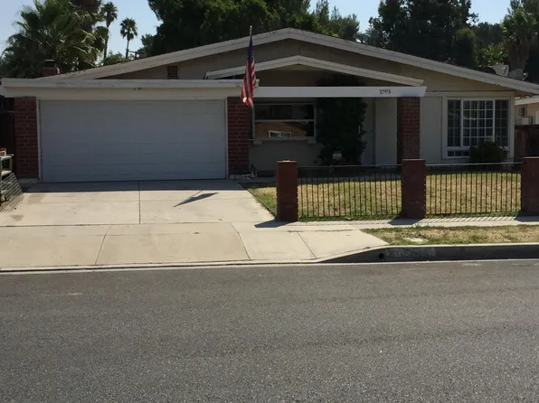 27976 Foxlane Dr, Santa Clarita, CA 91351