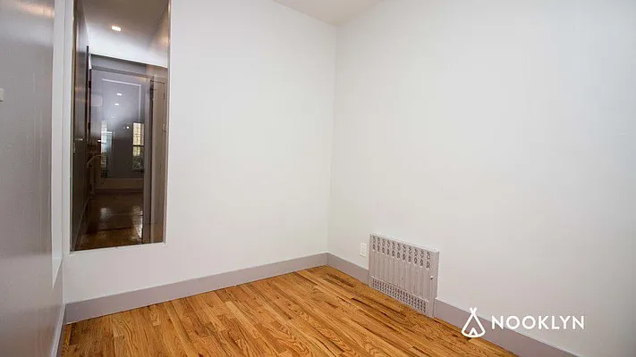 Rented by Nooklyn NYC LLC | media 45