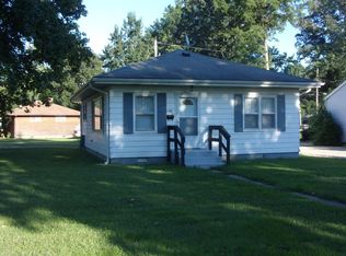 1518 N Rotan St, Salem, IL 62881