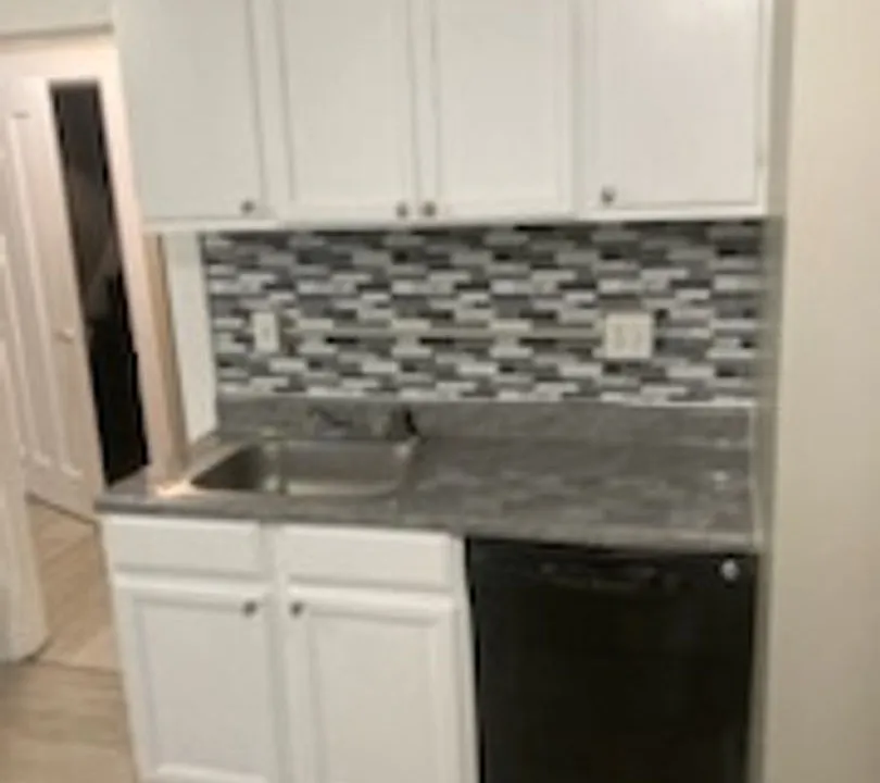 67-69 Upton Pl