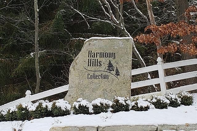 1st image of 800 Harmony Hills Pkwy