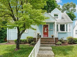 3 Edison Dr, Summit, NJ 07901