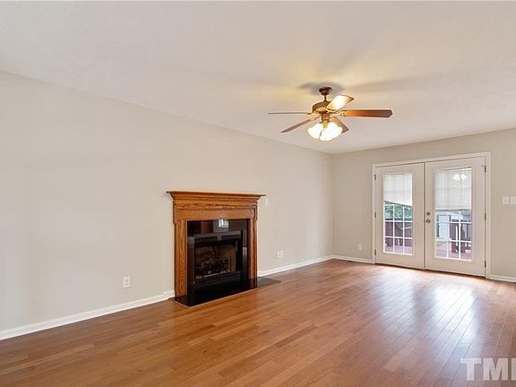 5th image of 3324 Benson Pl