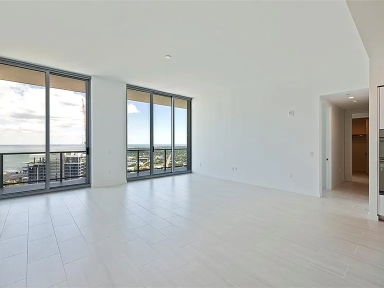 400 Central Ave #3906 — Photo 13