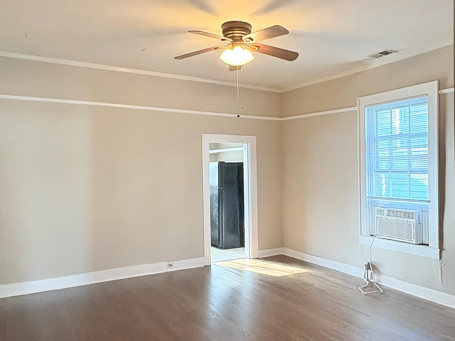 1 bed, $750 — Photo 2