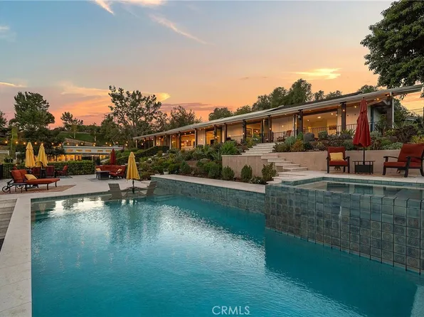 17879 Ridgeway Rd, Granada Hills, CA 91344