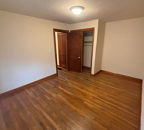 5th image of 56 Davis Ln