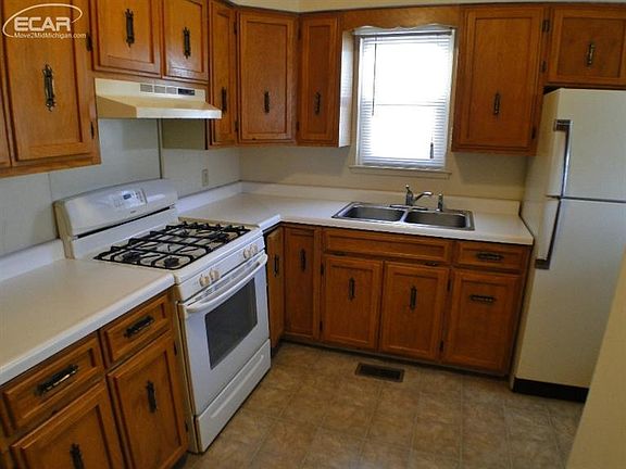 2nd image of 1201 Hughes Ave
