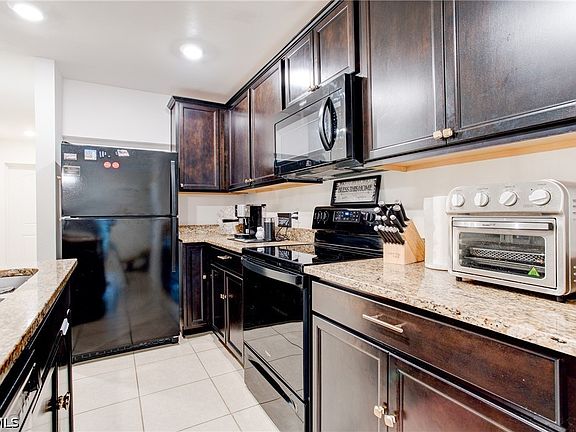 5th image of 816 Lystra Ave