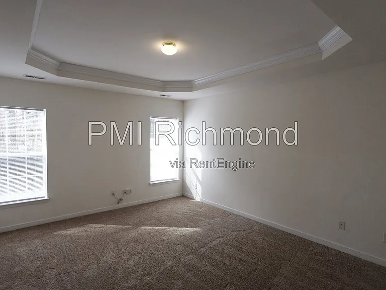 5805 Park Creste Dr — Photo 12