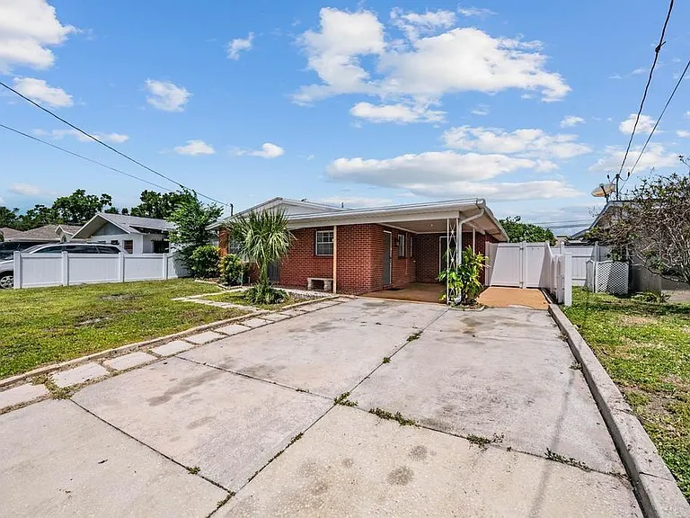 2709 W Abdella St — Photo 5