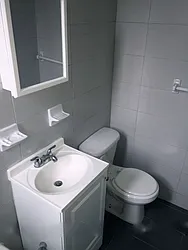 Rented by Weissman Realty