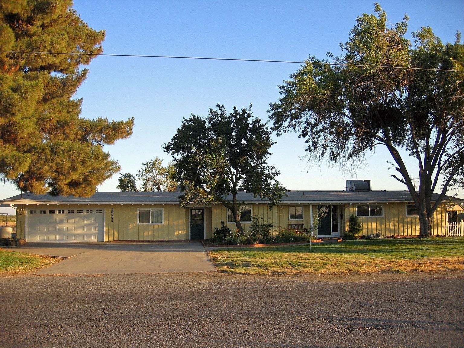 20665 Everett Ave, Riverdale, CA 93656 Zillow