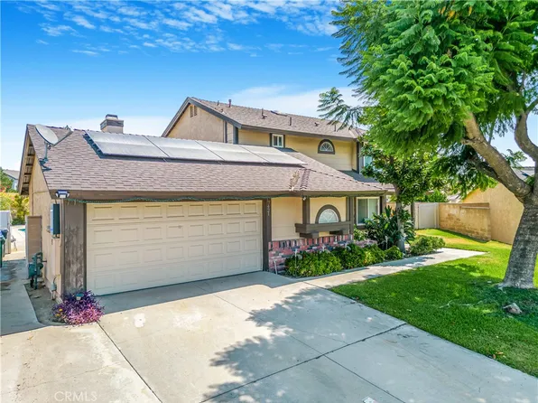 7421 Catawba Dr, Fontana, CA 92336