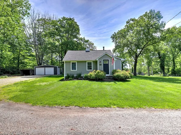 10 Sunset Trail, Coventry, CT 06238