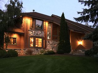 613 Shrewsbury Dr, Clarkston, MI 48348