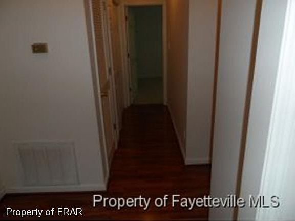 5th image of 350 Bubble Creek Ct Unit 12