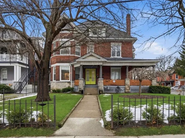 147 Emerald St S #4, Hamilton, ON L8N 2V4