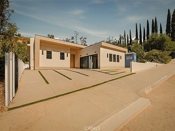 2nd image of 17000 Escalon Dr