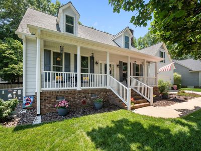 907 Stuart Dr, Mebane, NC, 27302