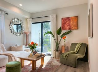 1349 1/2 Burnside Ave, Los Angeles, CA 90019