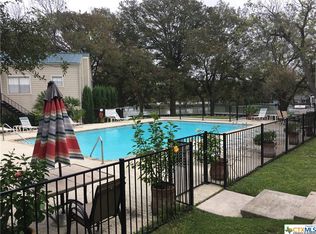 551 Terminal Loop Rd UNIT D8, Mc Queeney, TX 78123