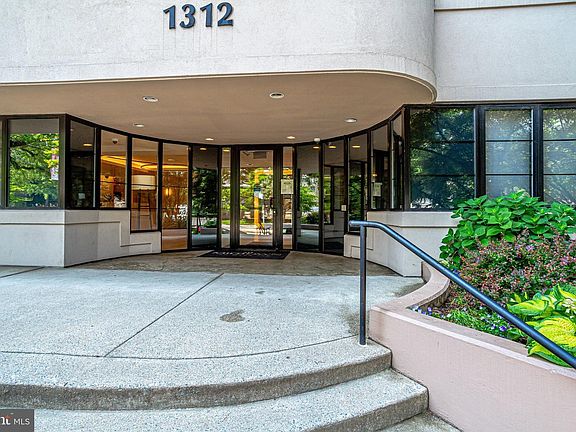 4th image of 1312 Massachusetts Ave NW APT 309